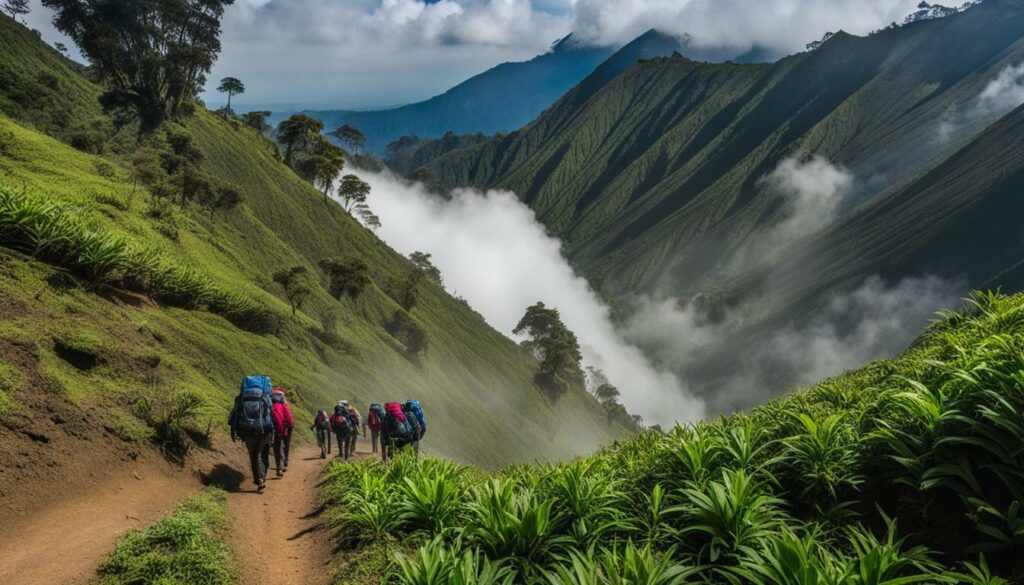 mount ijen hike difficulty