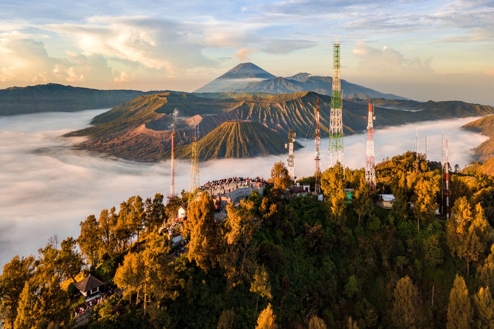 bromo tour and travel